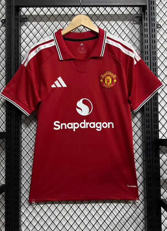 2627 Manchester United's home